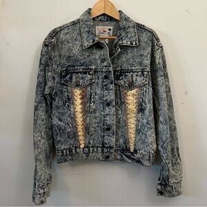 Genuine snakeskin distressed denim jacket Women’s Size Smalll